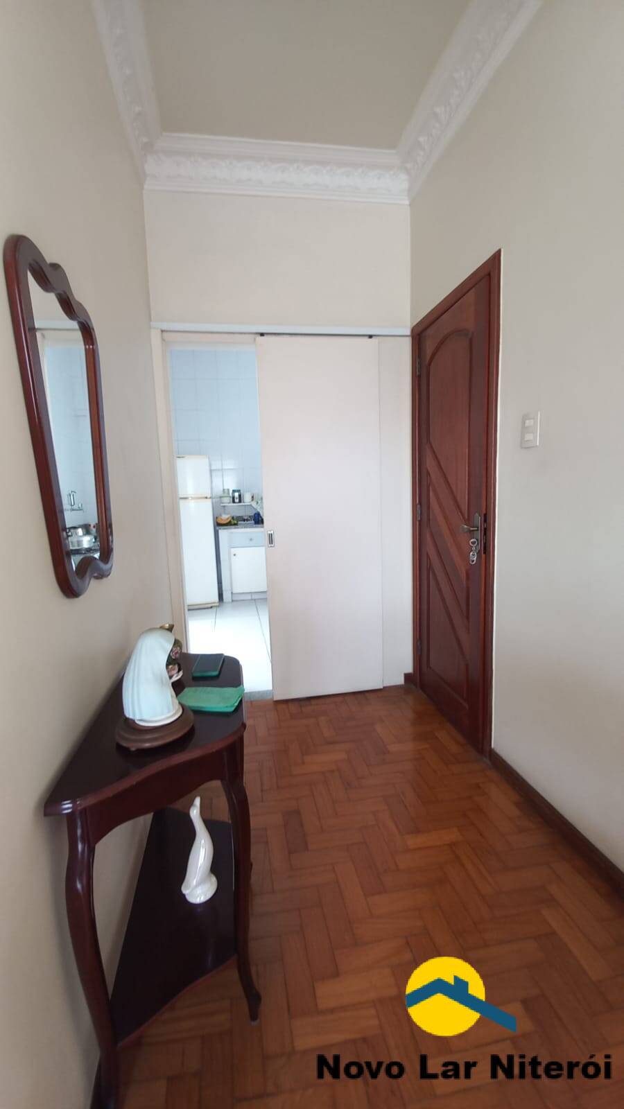 Apartamento à venda com 2 quartos, 70m² - Foto 32