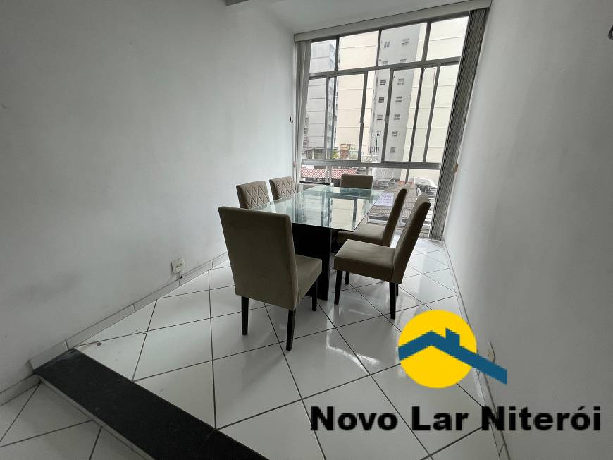 Apartamento à venda com 3 quartos, 100m² - Foto 2