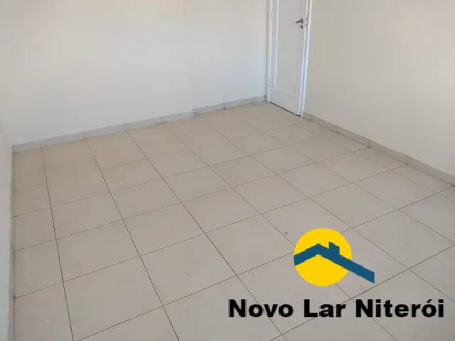 Apartamento à venda com 2 quartos, 70m² - Foto 3