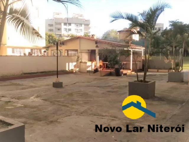 Apartamento à venda com 2 quartos, 70m² - Foto 14