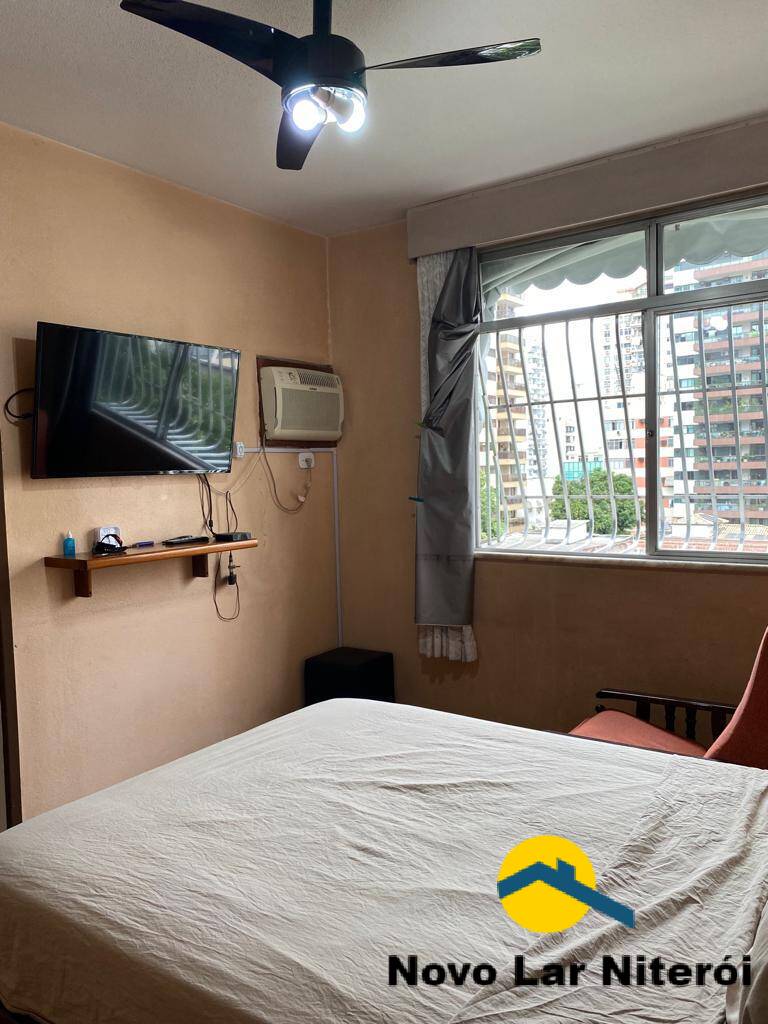 Apartamento à venda com 3 quartos, 95m² - Foto 4