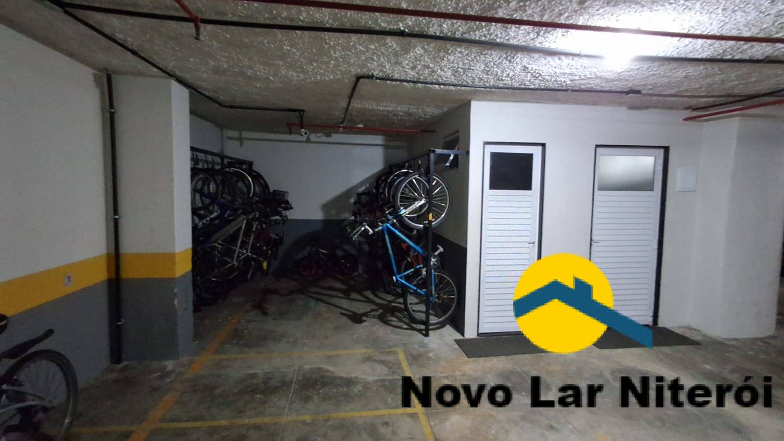 Apartamento à venda com 2 quartos, 80m² - Foto 24