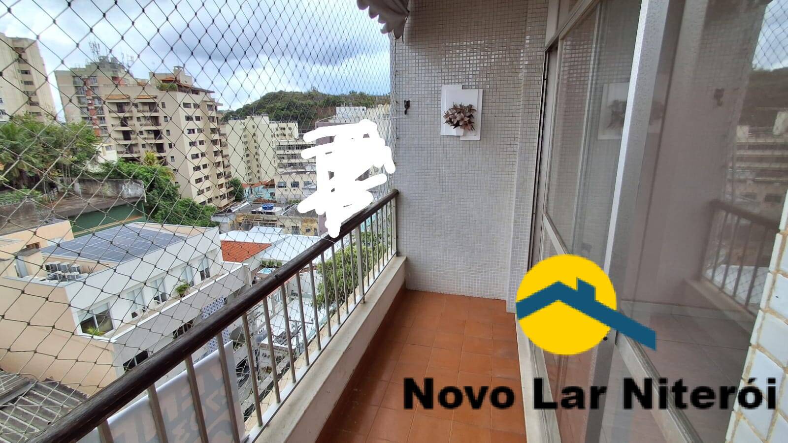 Apartamento à venda com 2 quartos, 80m² - Foto 2