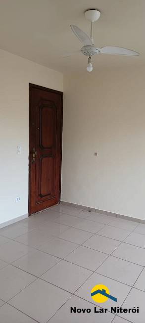 Apartamento à venda com 2 quartos, 60m² - Foto 3