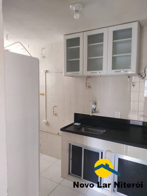 Apartamento à venda com 2 quartos, 60m² - Foto 15