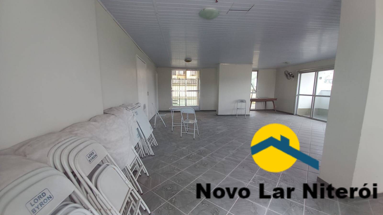 Apartamento à venda com 2 quartos, 60m² - Foto 19