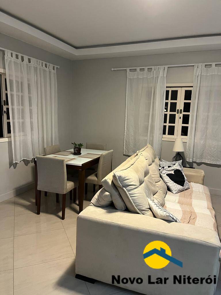 Casa de Condomínio à venda com 3 quartos, 199m² - Foto 2