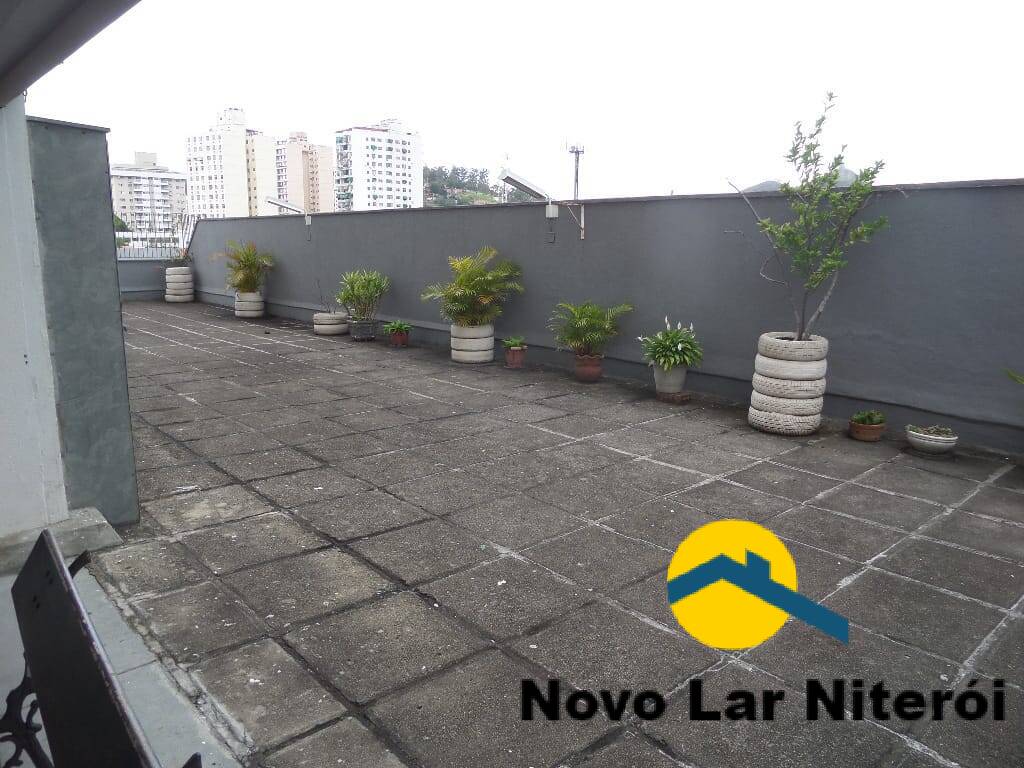 Apartamento à venda com 2 quartos, 60m² - Foto 18