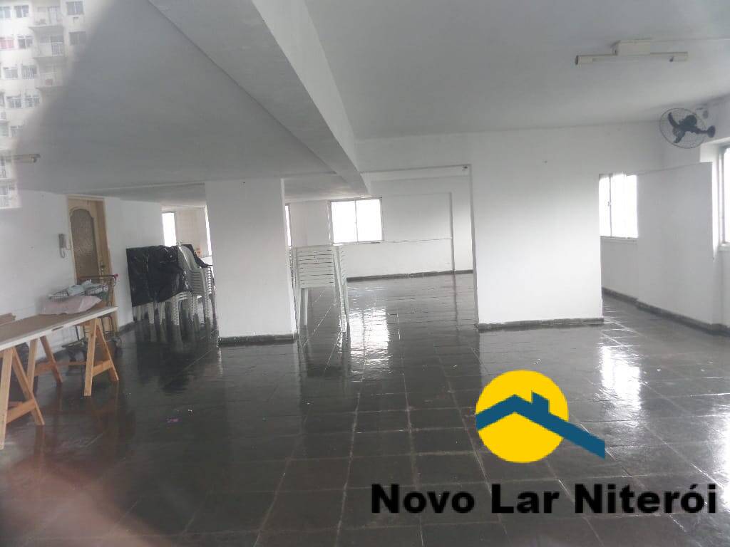 Apartamento à venda com 2 quartos, 60m² - Foto 19