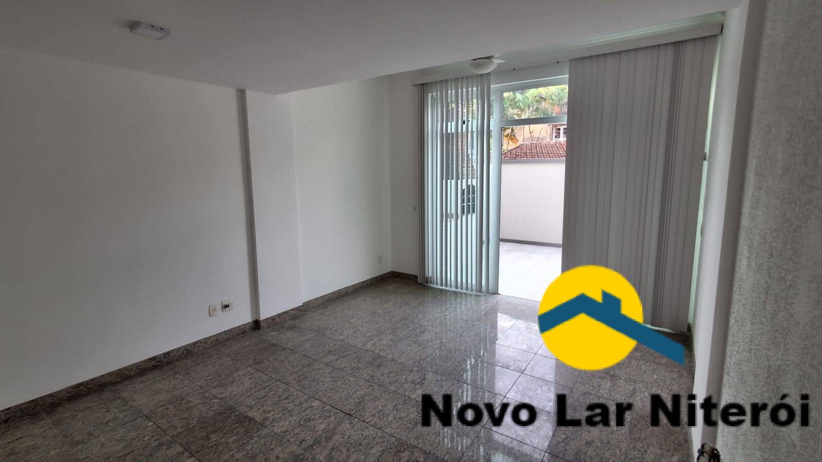 Casa à venda com 2 quartos, 130m² - Foto 3