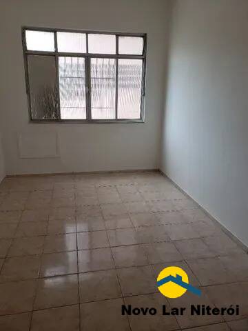 Apartamento à venda com 2 quartos, 65m² - Foto 1