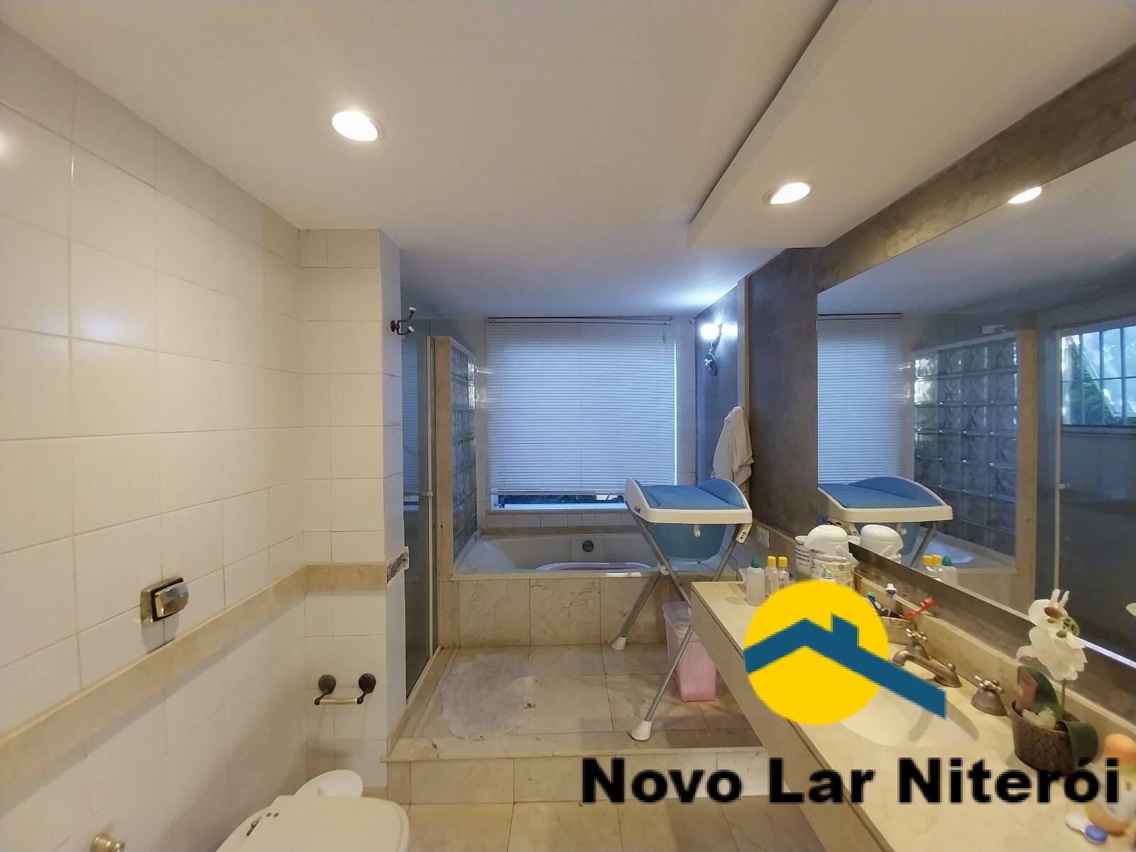 Casa de Condomínio à venda com 6 quartos, 300m² - Foto 15