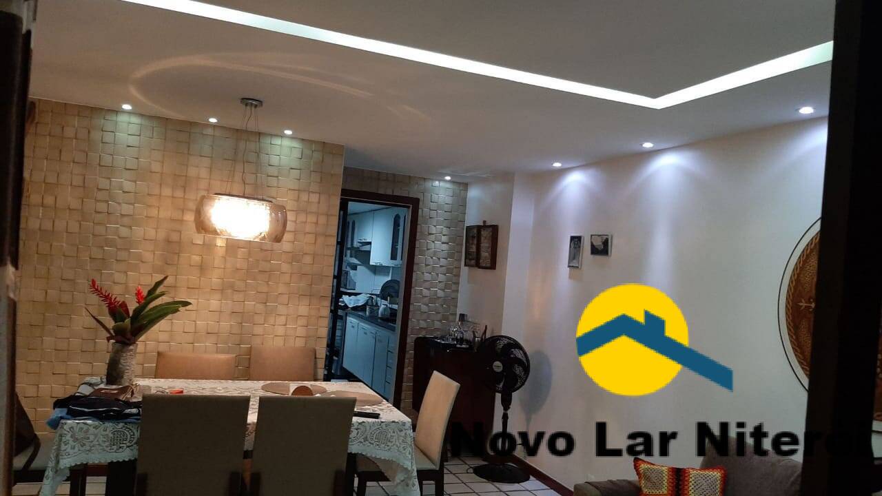 Casa de Condomínio à venda com 3 quartos, 205m² - Foto 2