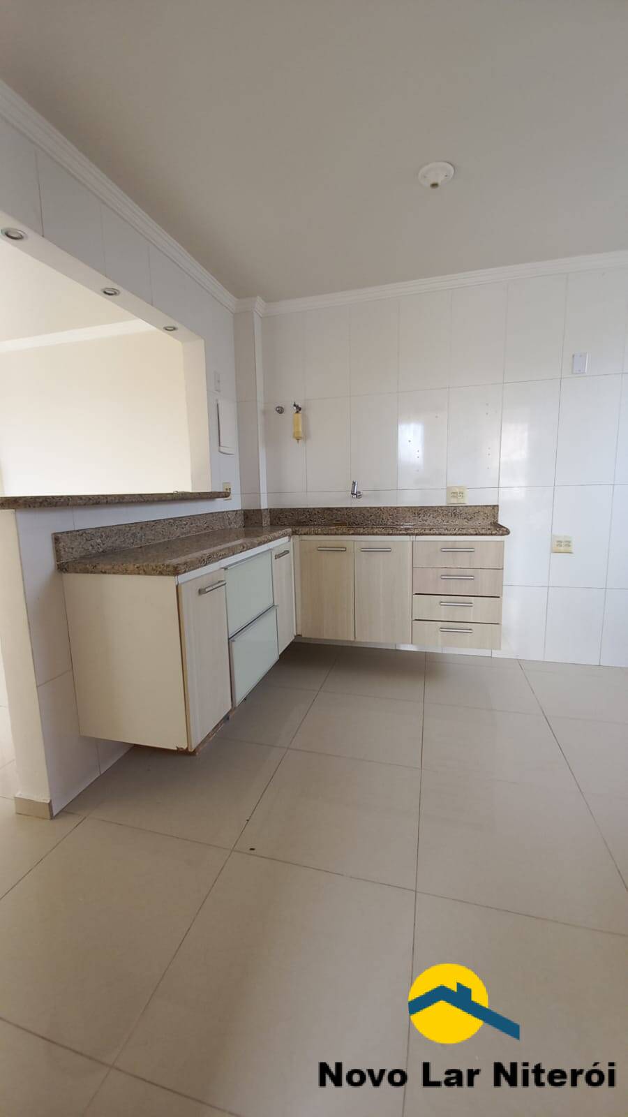 Apartamento à venda com 2 quartos, 60m² - Foto 21