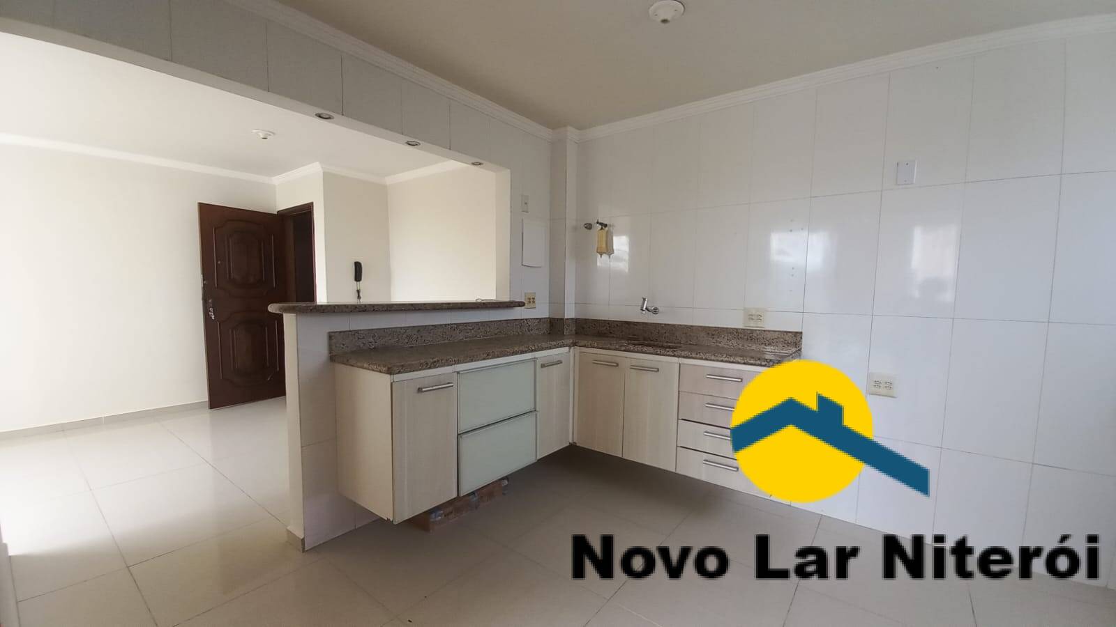 Apartamento à venda com 2 quartos, 60m² - Foto 27