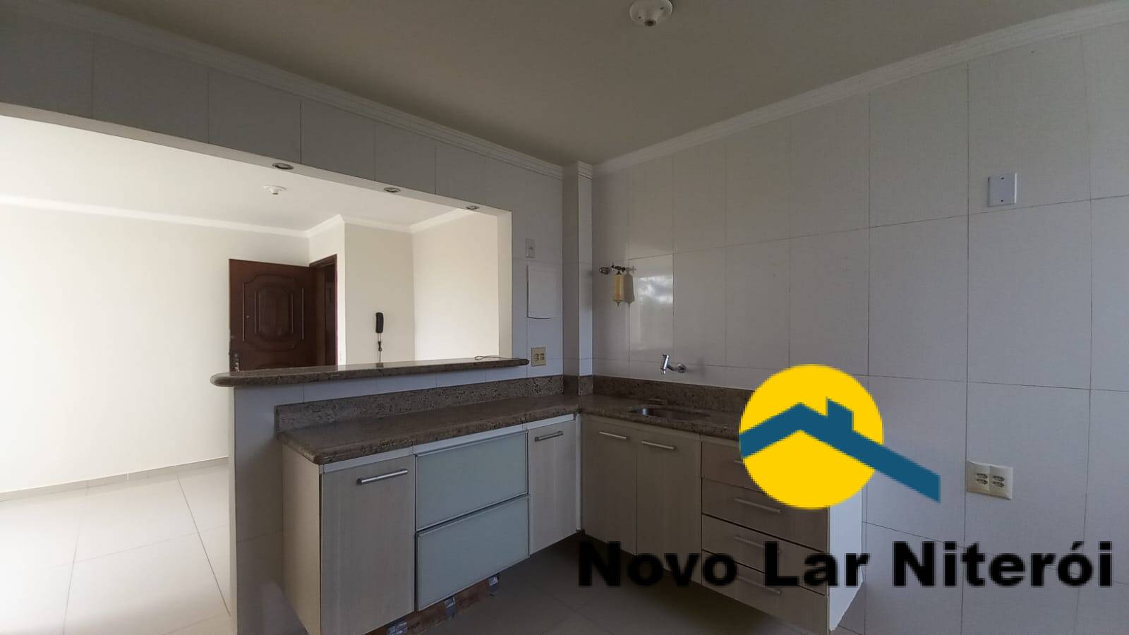 Apartamento à venda com 2 quartos, 60m² - Foto 26