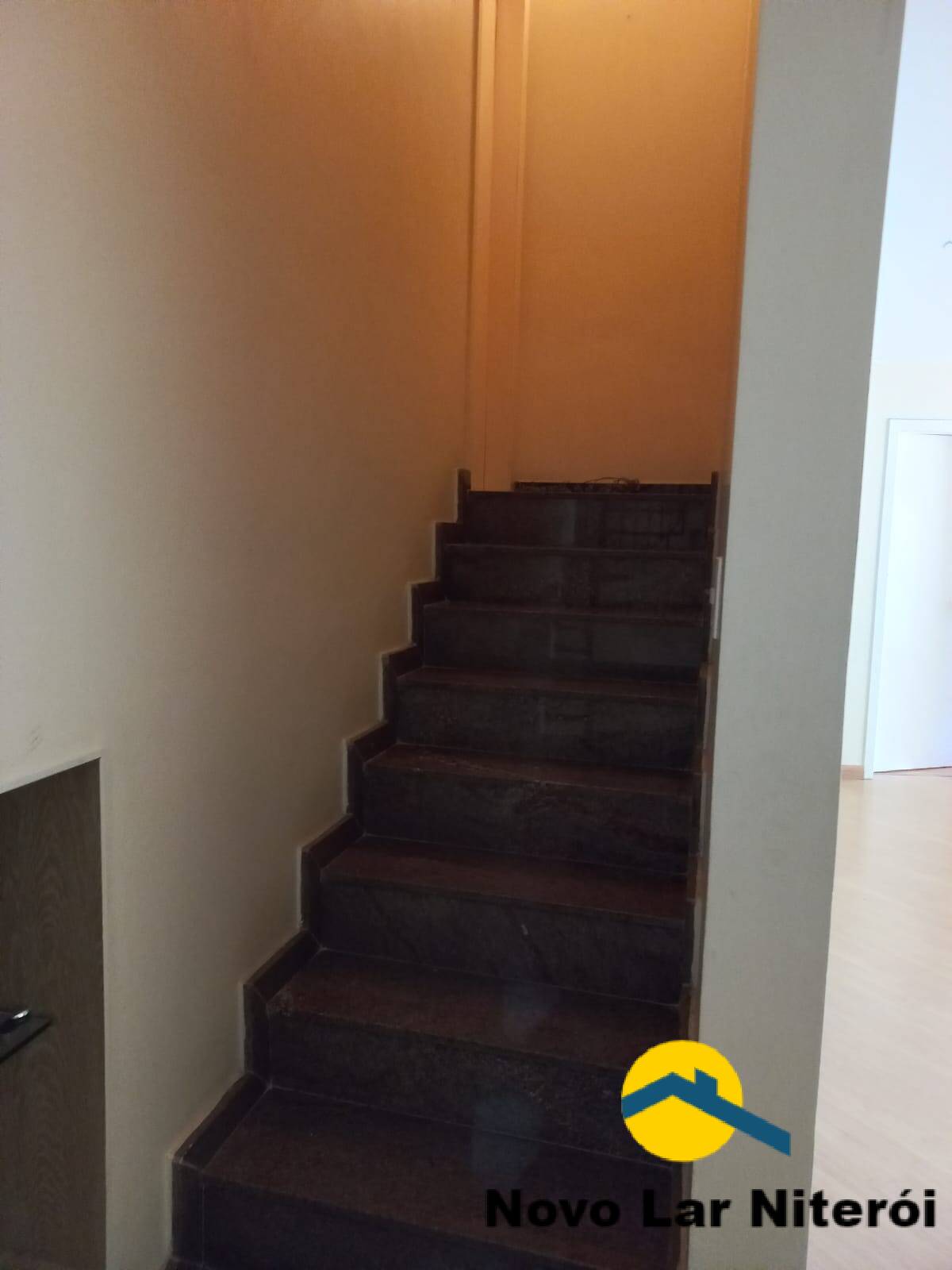 Casa de Condomínio à venda com 4 quartos, 280m² - Foto 11