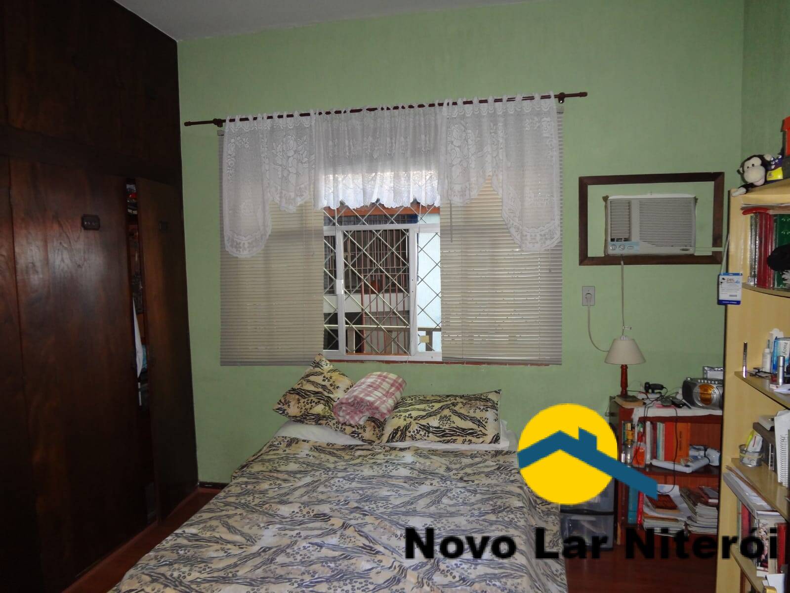 Casa à venda com 6 quartos, 420m² - Foto 18