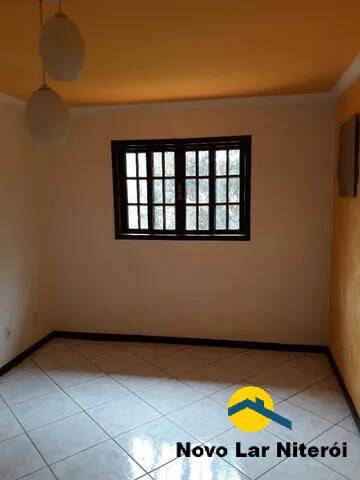 Casa à venda com 2 quartos, 76m² - Foto 3