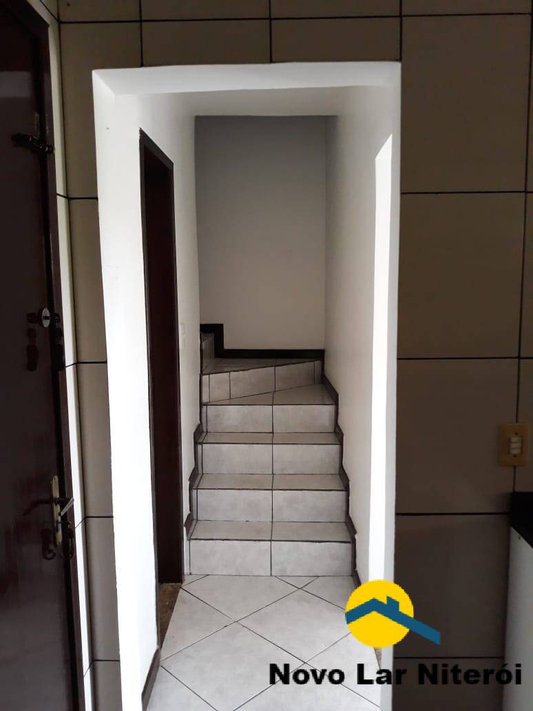 Casa à venda com 2 quartos, 76m² - Foto 14