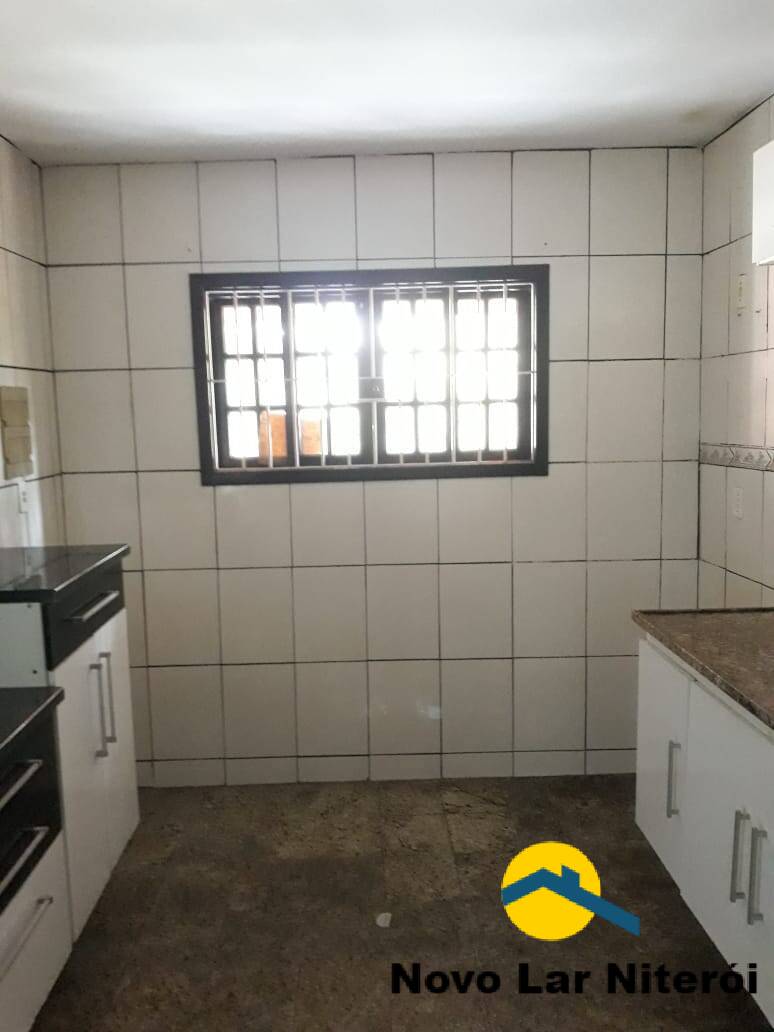 Casa à venda com 2 quartos, 76m² - Foto 12