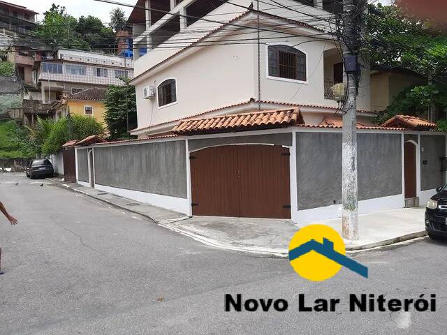 Casa à venda com 4 quartos, 210m² - Foto 17