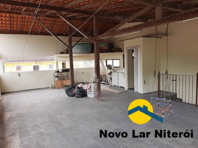 Casa à venda com 4 quartos, 210m² - Foto 8