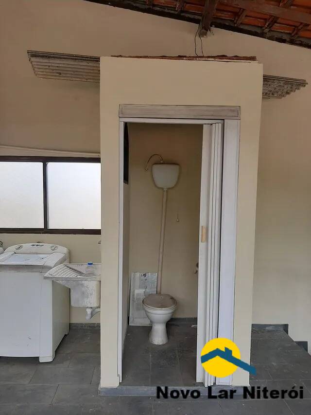 Casa à venda com 4 quartos, 210m² - Foto 10