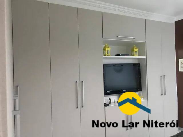 Casa à venda com 3 quartos, 220m² - Foto 16