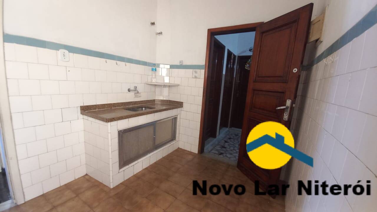 Apartamento à venda com 2 quartos, 80m² - Foto 29