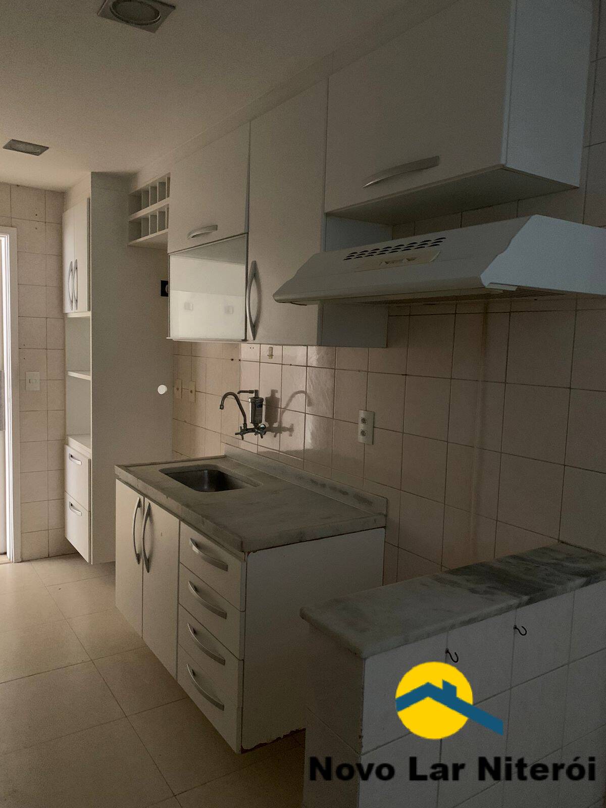 Apartamento à venda com 2 quartos, 74m² - Foto 25