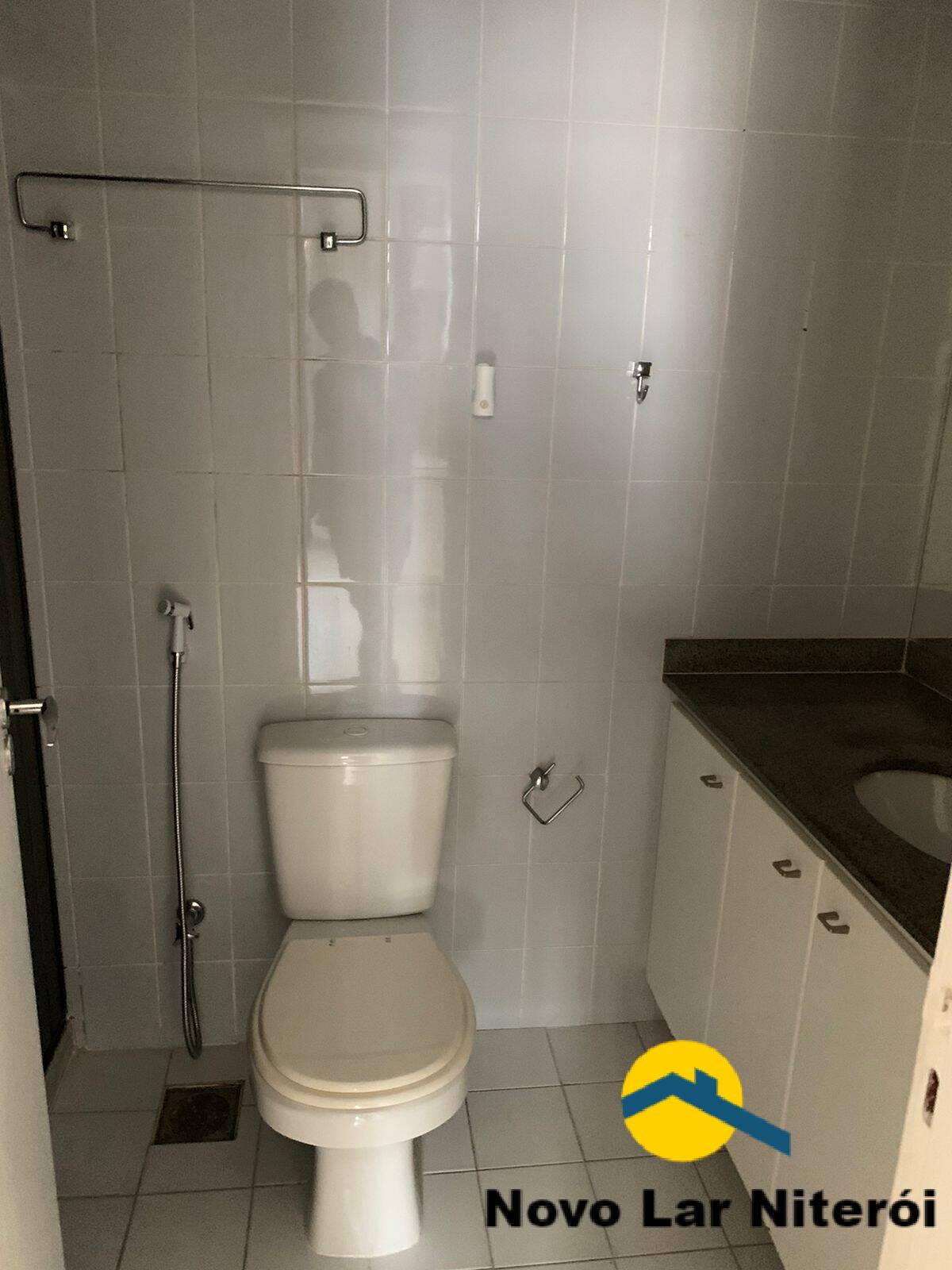 Apartamento à venda com 2 quartos, 74m² - Foto 7