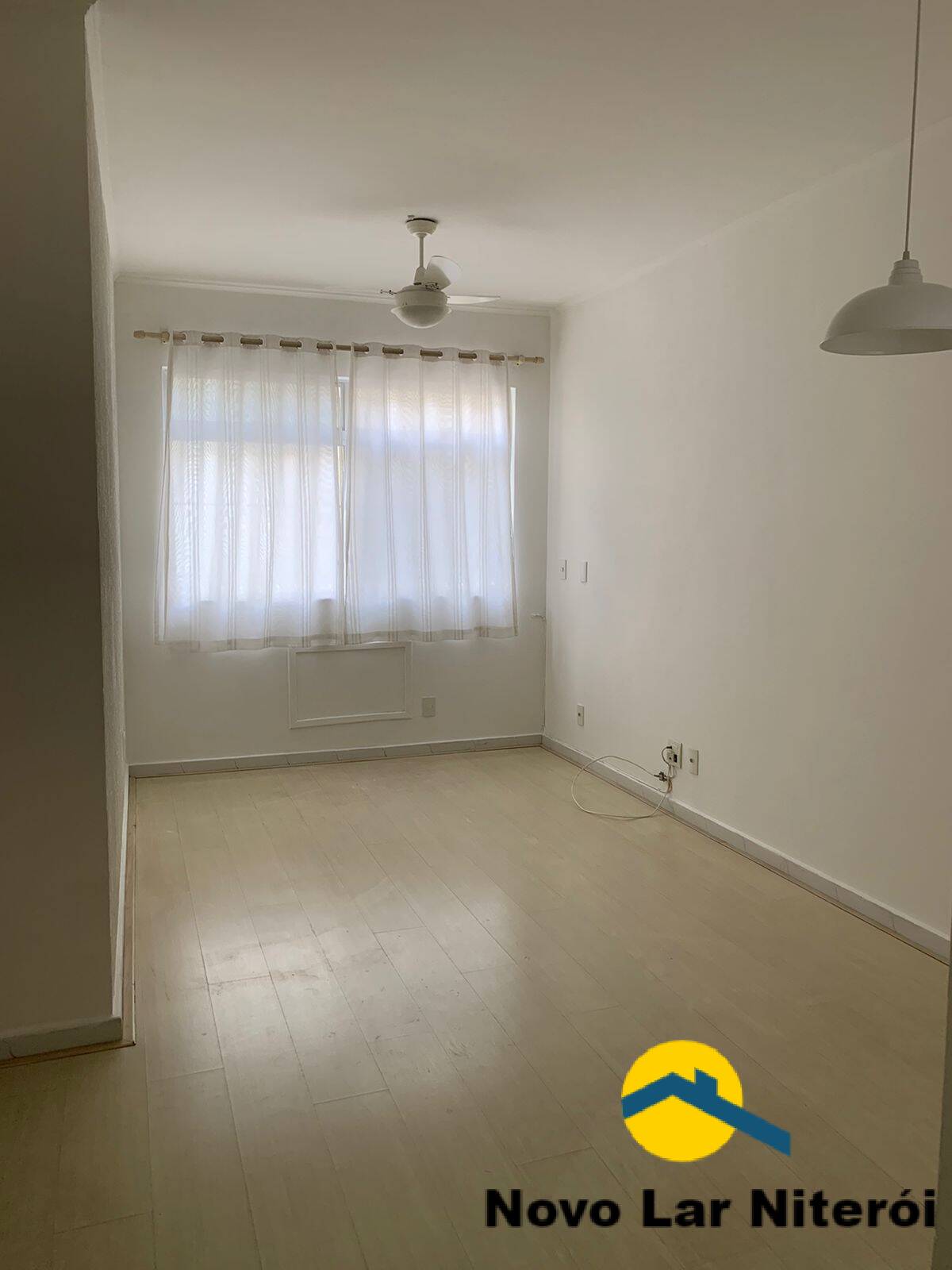 Apartamento à venda com 2 quartos, 74m² - Foto 1