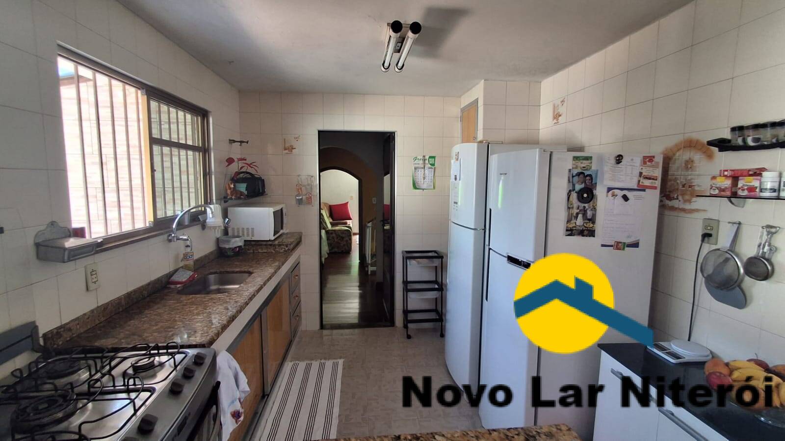 Casa à venda com 4 quartos, 396m² - Foto 5