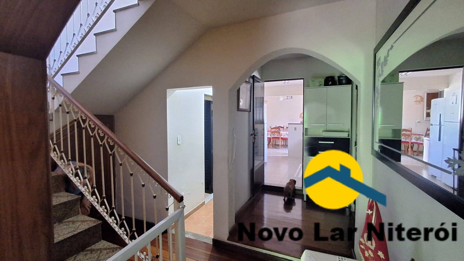 Casa à venda com 4 quartos, 396m² - Foto 9