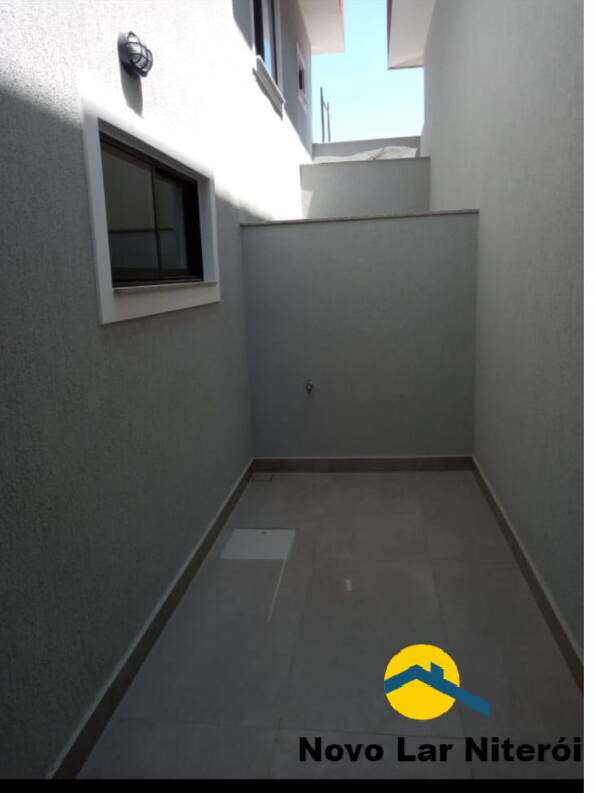 Casa à venda com 3 quartos, 92m² - Foto 14