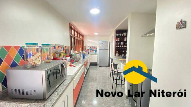 Casa de Condomínio à venda com 4 quartos, 500m² - Foto 18