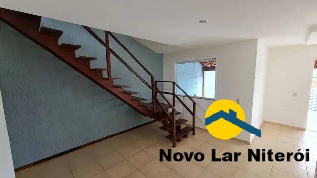 Casa à venda com 3 quartos, 168m² - Foto 2