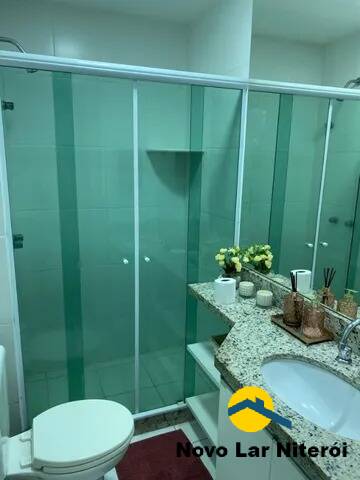 Apartamento à venda com 3 quartos, 229m² - Foto 4