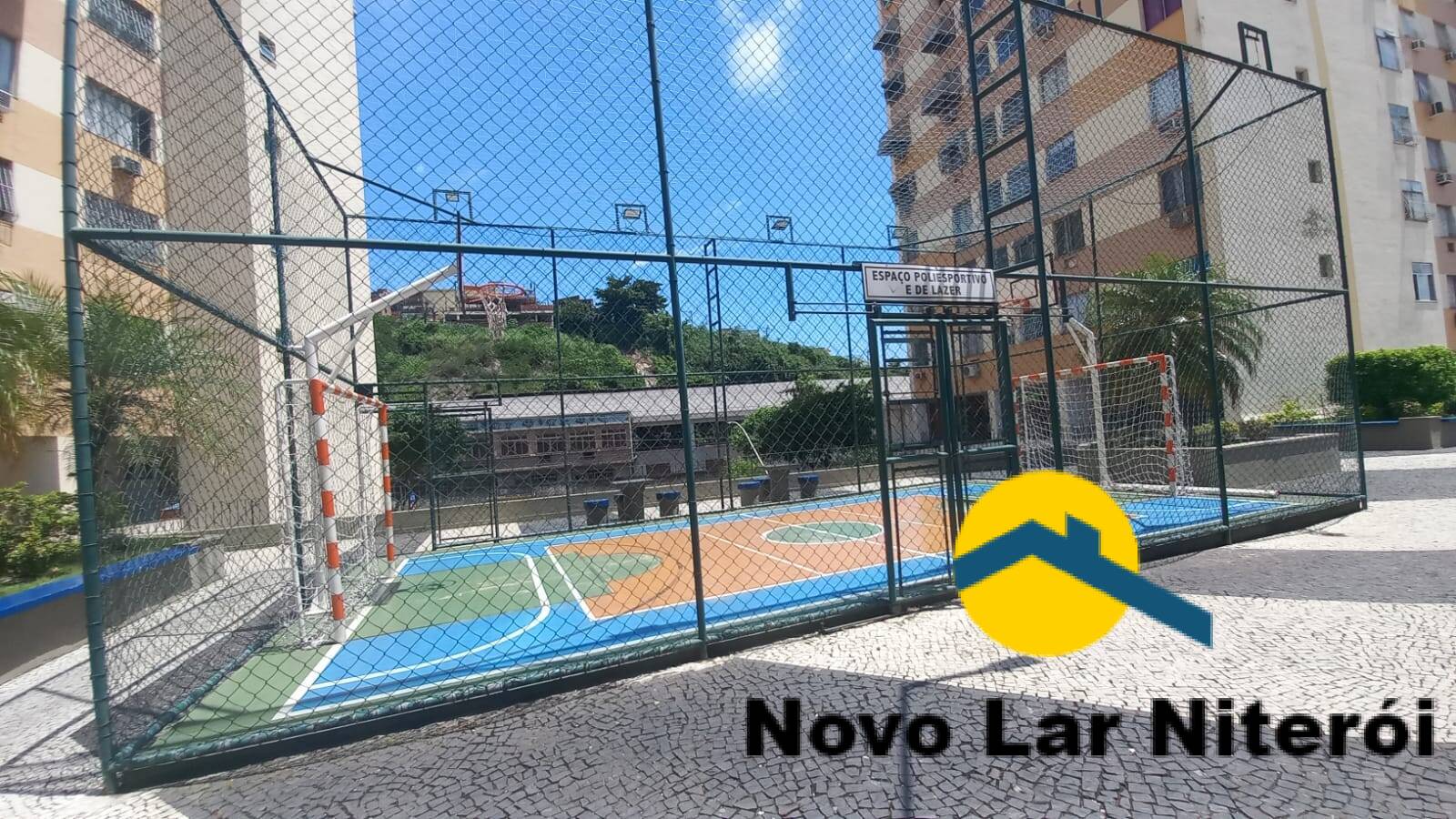 Apartamento à venda com 2 quartos, 68m² - Foto 24