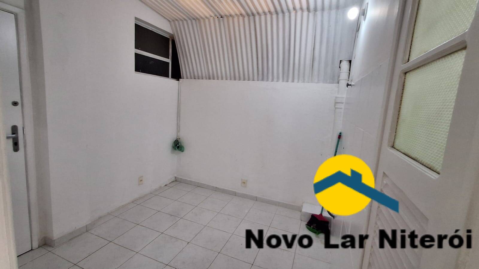 Apartamento à venda com 1 quarto, 50m² - Foto 12