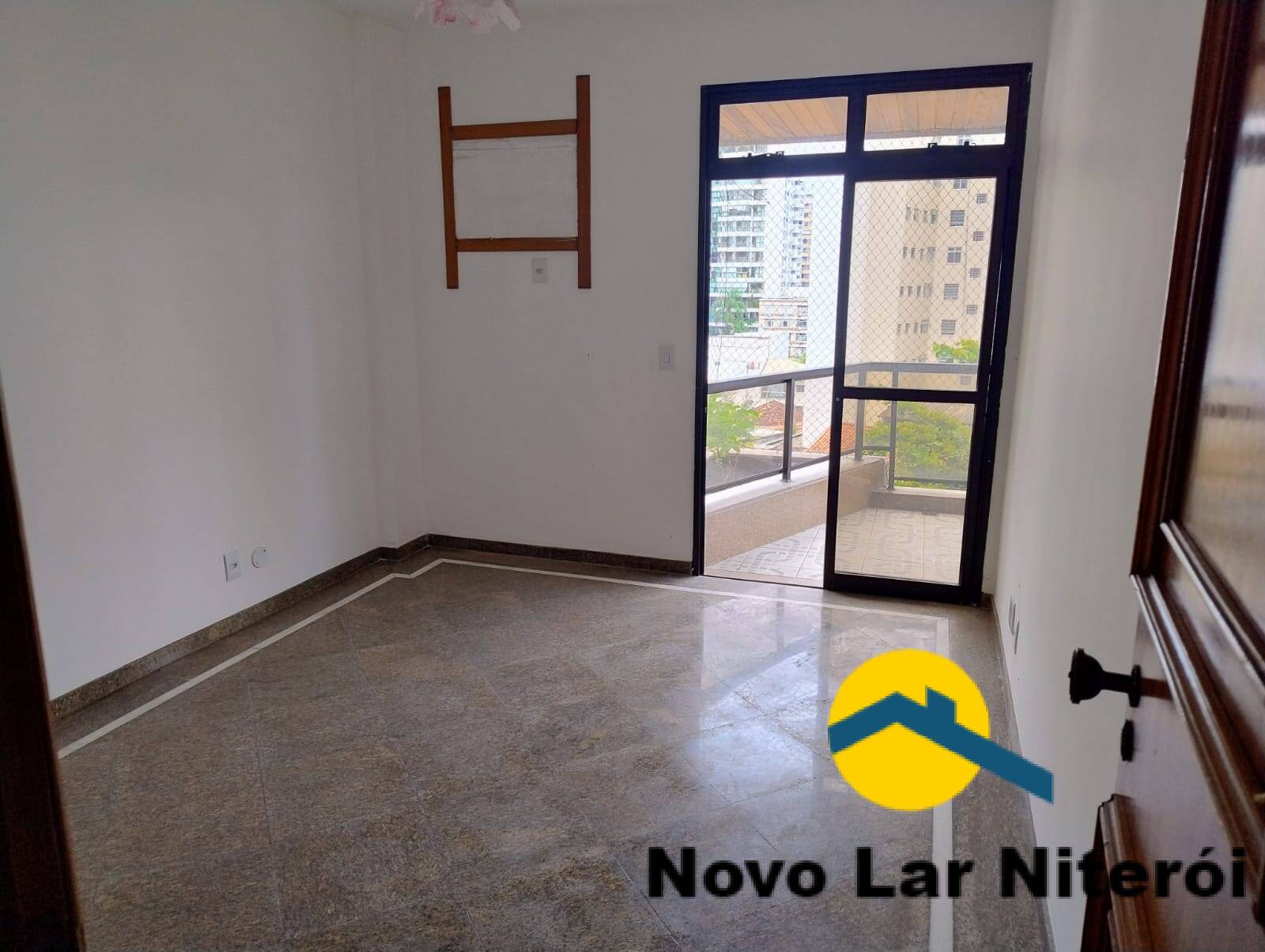 Apartamento à venda com 4 quartos, 180m² - Foto 68