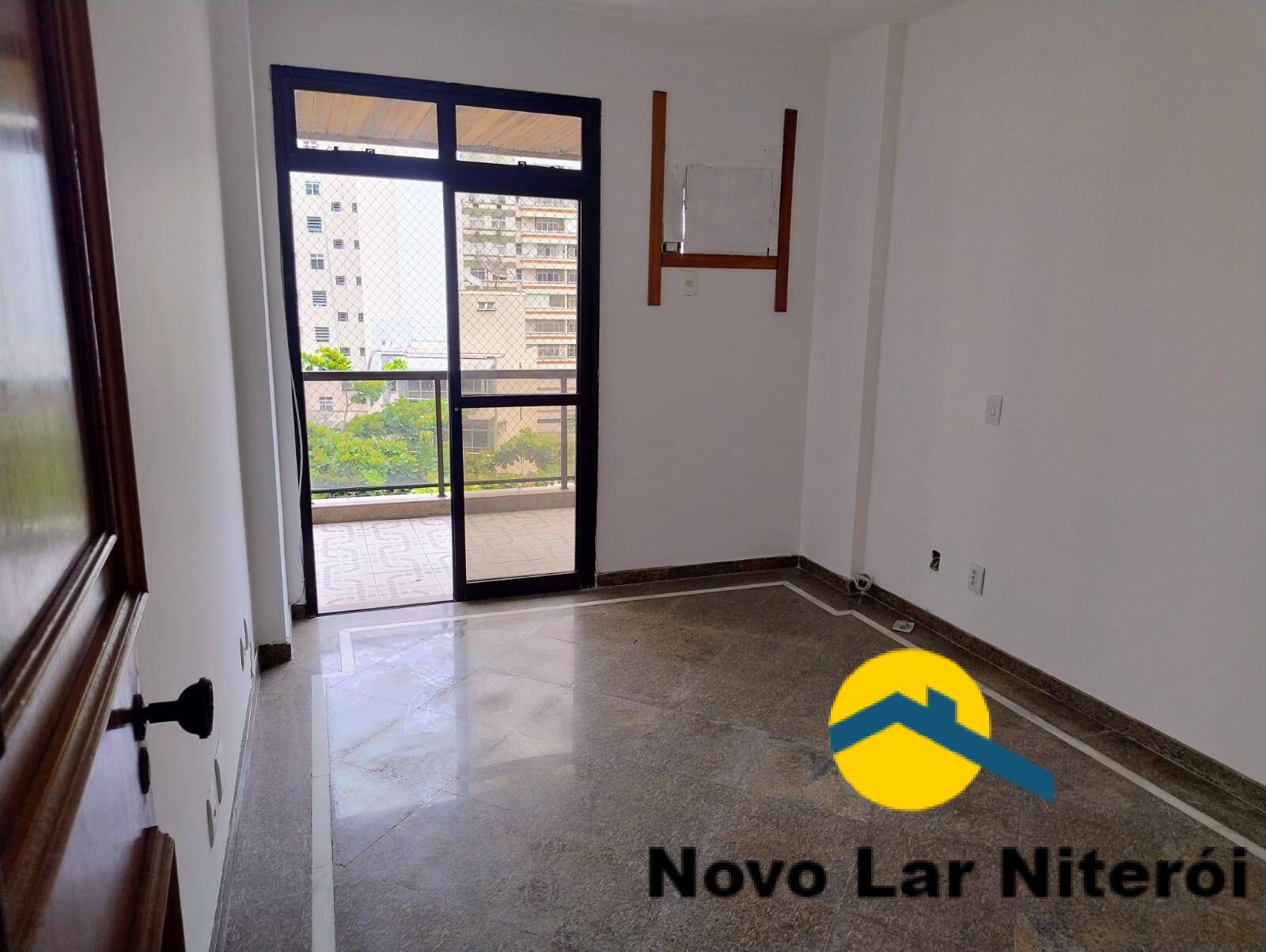 Apartamento à venda com 4 quartos, 180m² - Foto 71