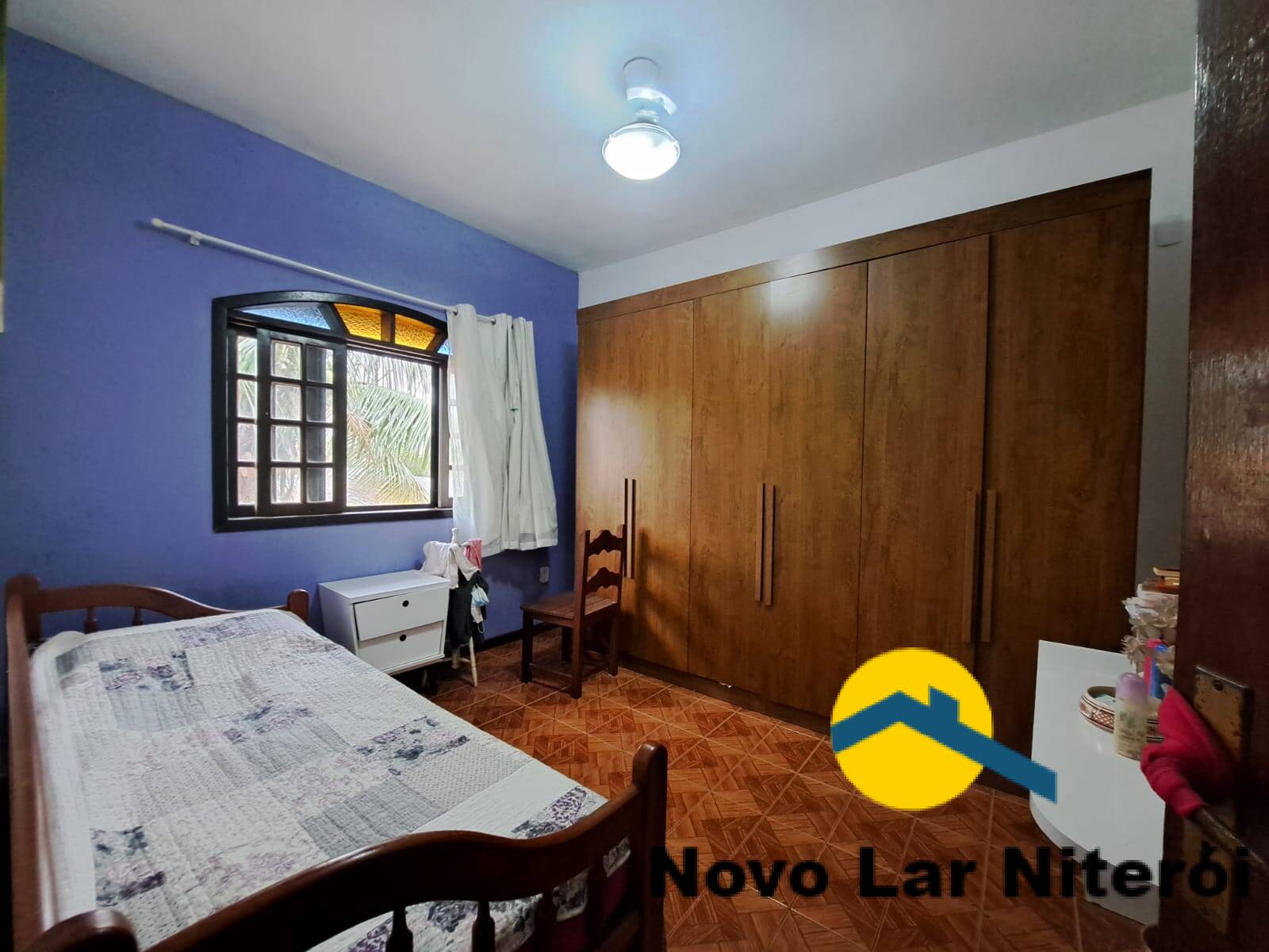 Casa à venda com 4 quartos, 210m² - Foto 17