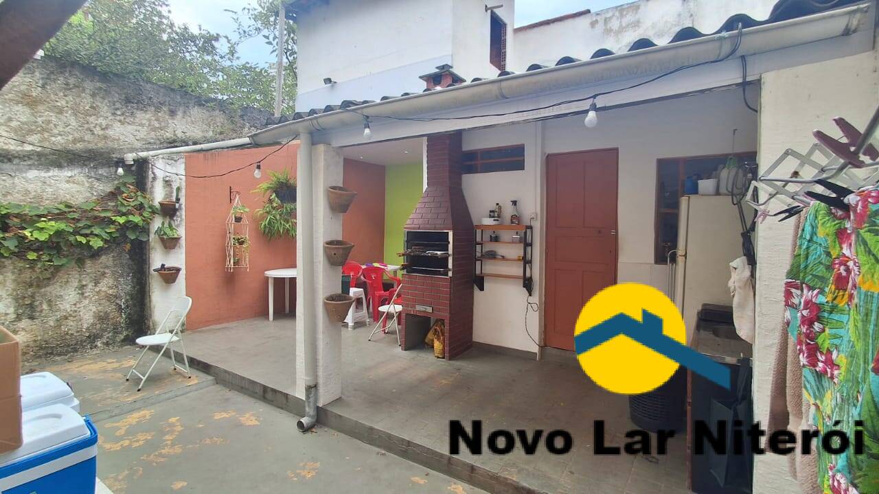 Casa à venda com 3 quartos, 180m² - Foto 22