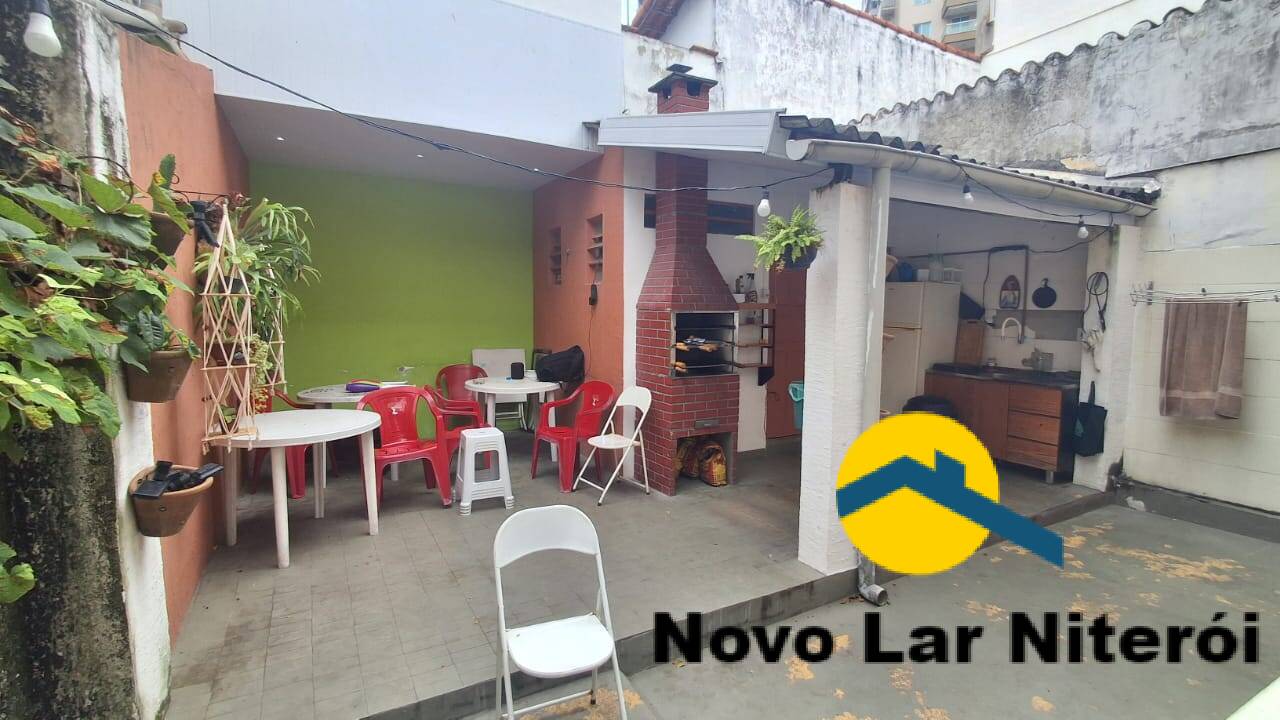 Casa à venda com 3 quartos, 180m² - Foto 23