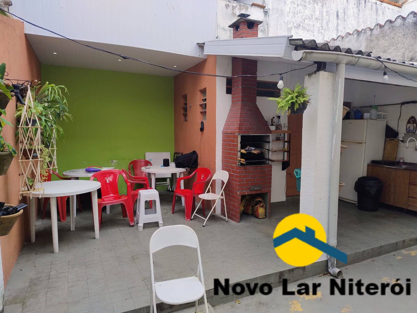 Casa à venda com 3 quartos, 180m² - Foto 25