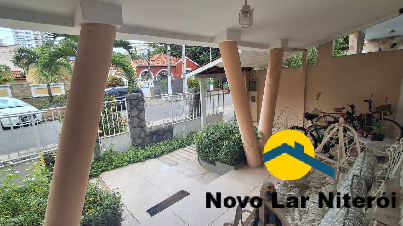 Casa à venda com 3 quartos, 180m² - Foto 27