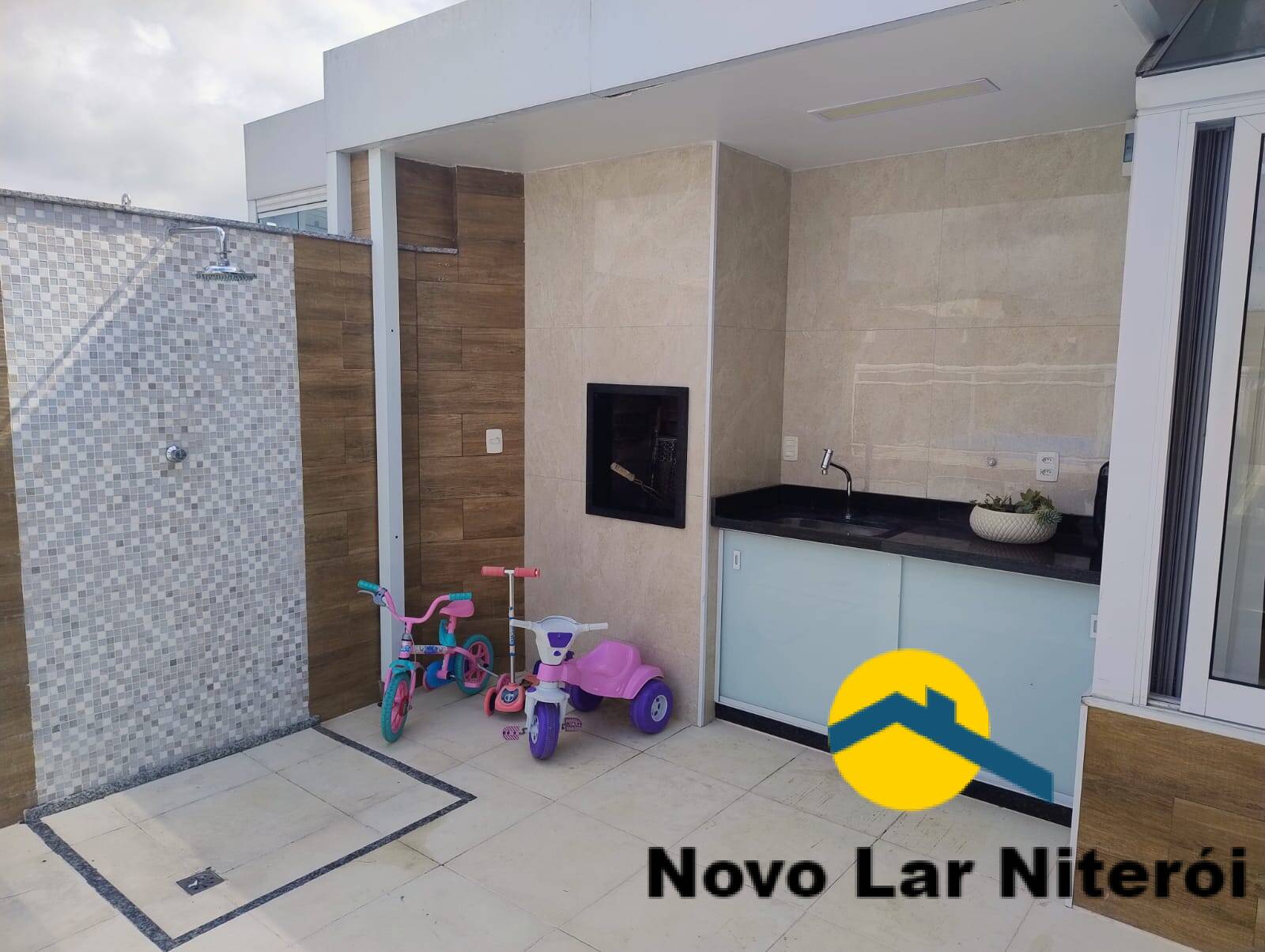 Cobertura à venda com 4 quartos, 220m² - Foto 43