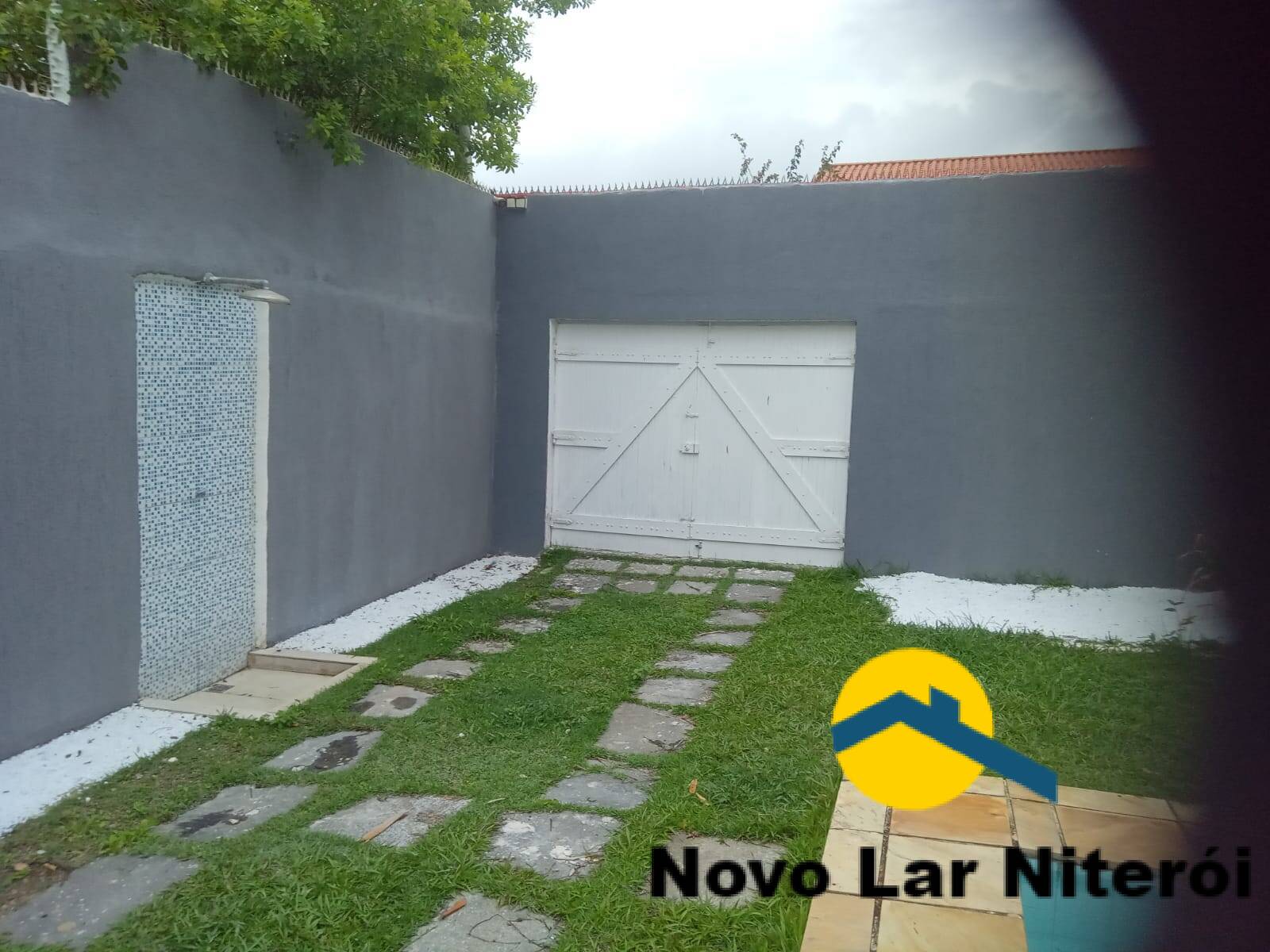 Casa à venda com 3 quartos, 320m² - Foto 61